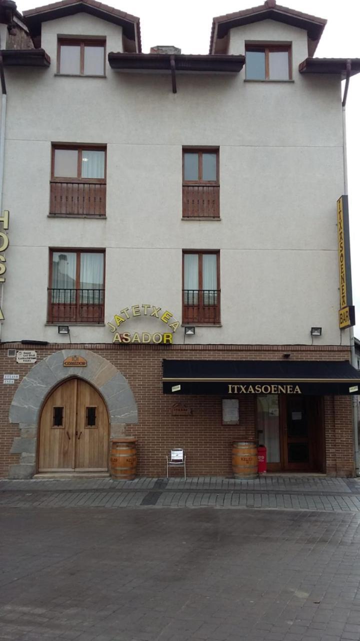 Hostal Itxaso-Enea Aoiz Екстер'єр фото